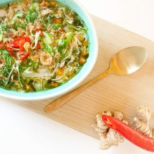 Thaise noedelsoep met soepgroenten